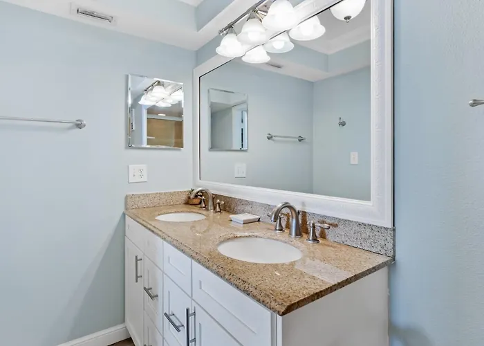 Dollar 203 * Clearwater Beach