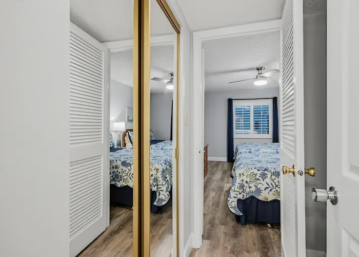 Dollar 203 Apartment *